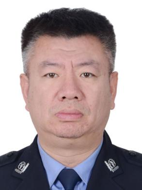  郭勇
