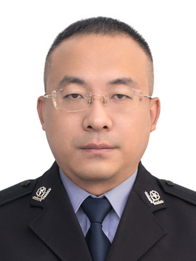  牛奕忠