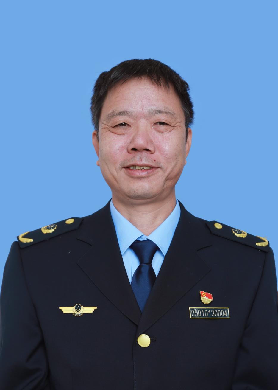  申宝平