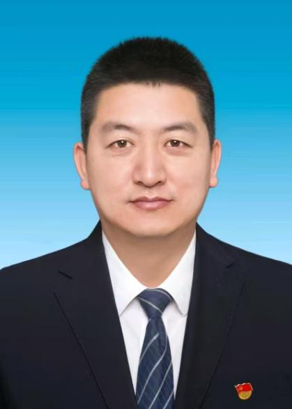  张月亮