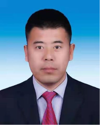  王雪冰