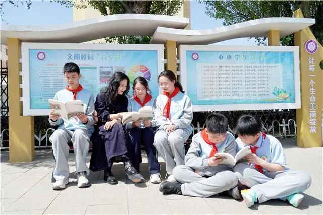 书香漫新城 阅读伴成长