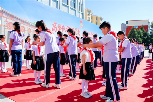 童心向党逐梦多彩未来 新城区